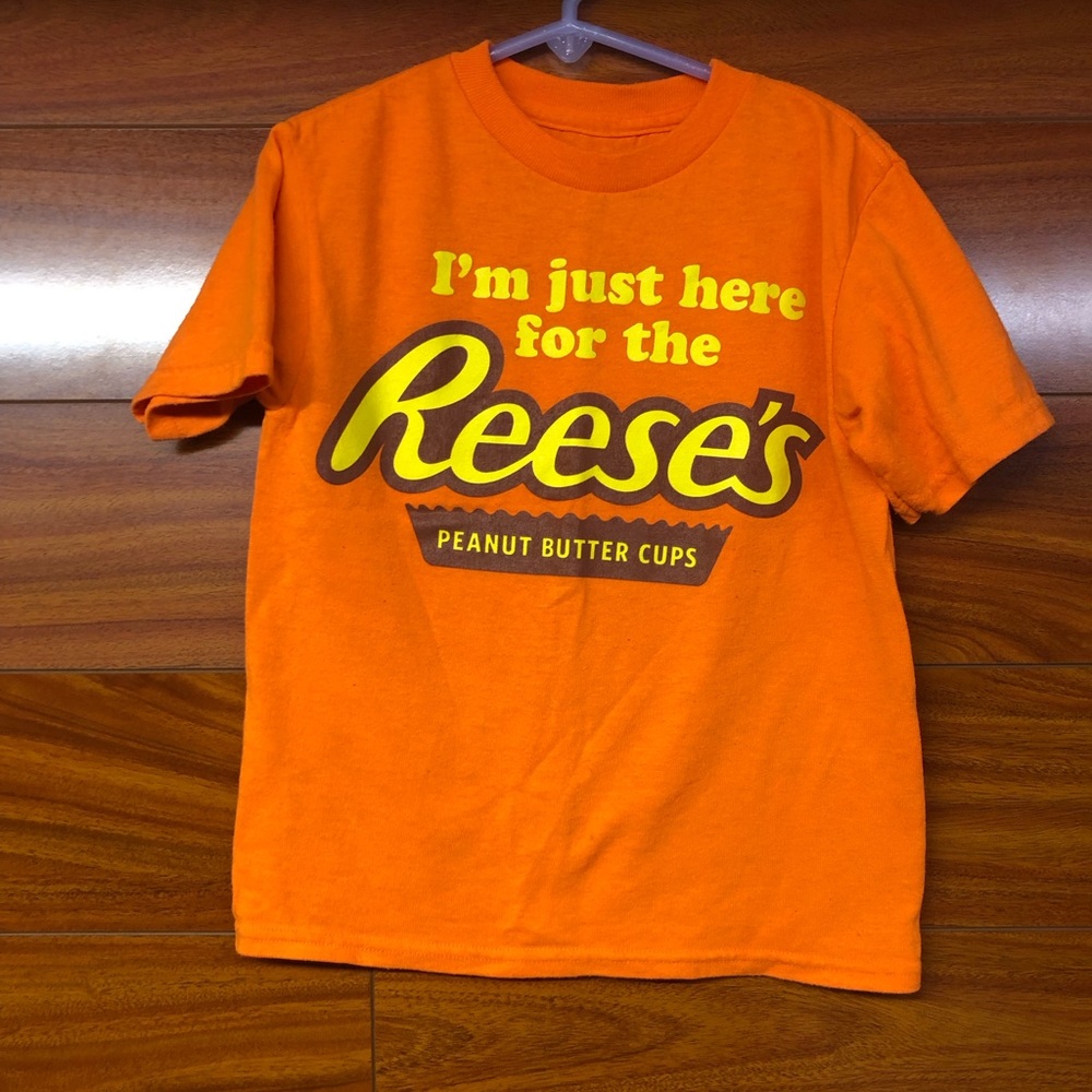 Boys Reese’s peanut butter cup T-shirt size 4/5